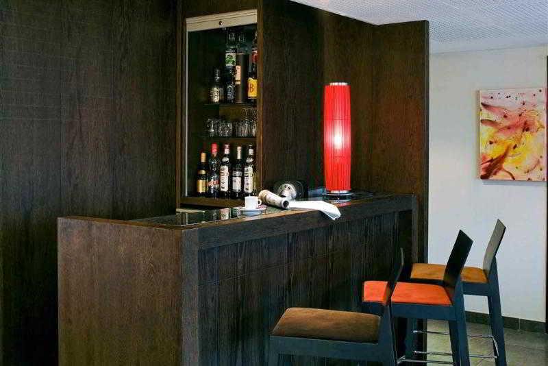 Hotel Mercure Rennes Cesson Экстерьер фото
