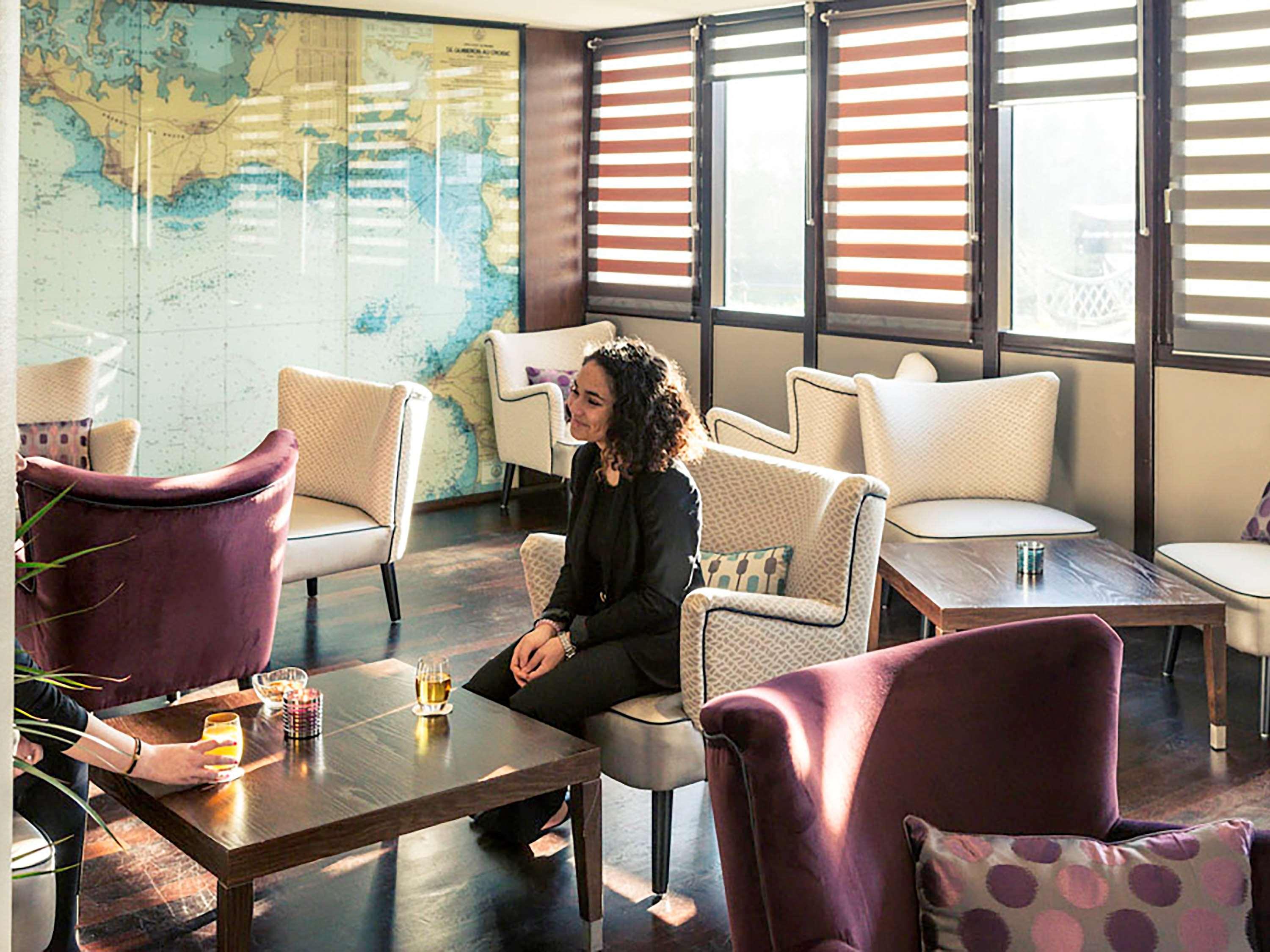 Hotel Mercure Rennes Cesson Экстерьер фото