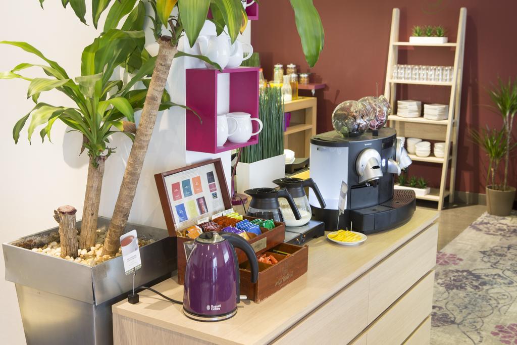Hotel Mercure Rennes Cesson Экстерьер фото